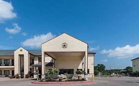 Lone Star Inn And Suites Victoria Tx